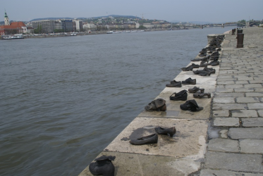 Bedapest Holocast Memorials